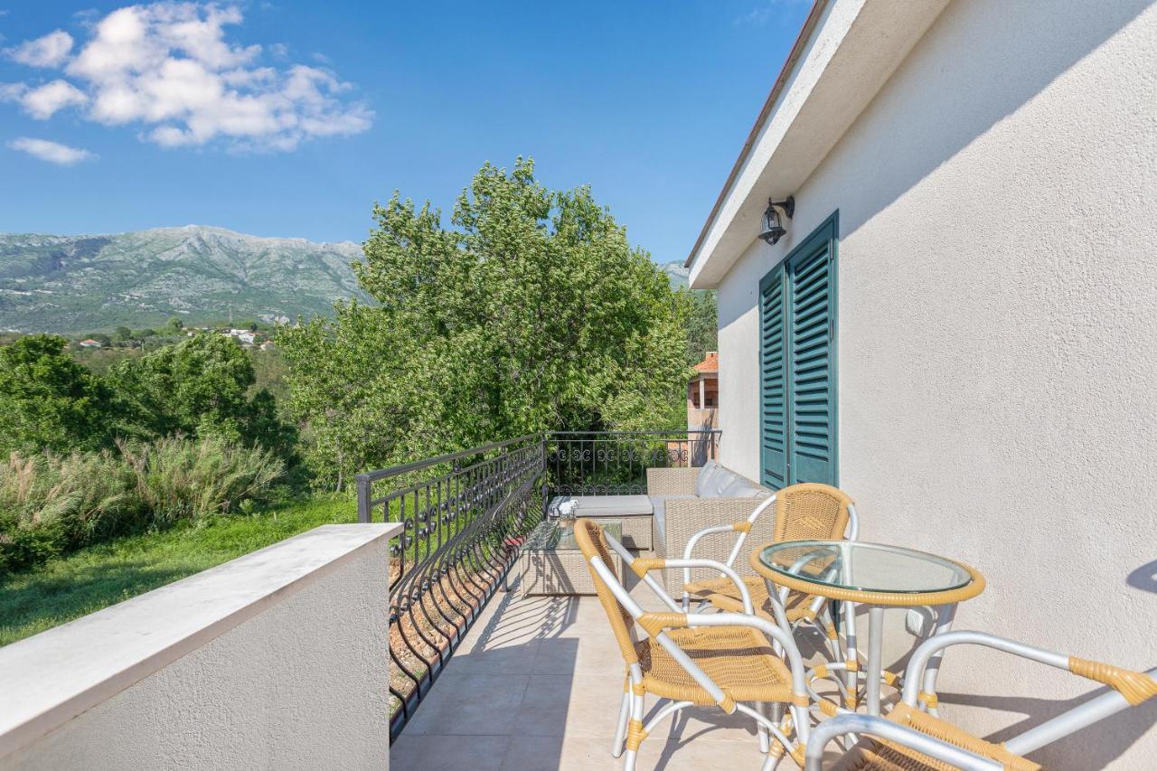 Villa Forest Kotor Exteriör bild
