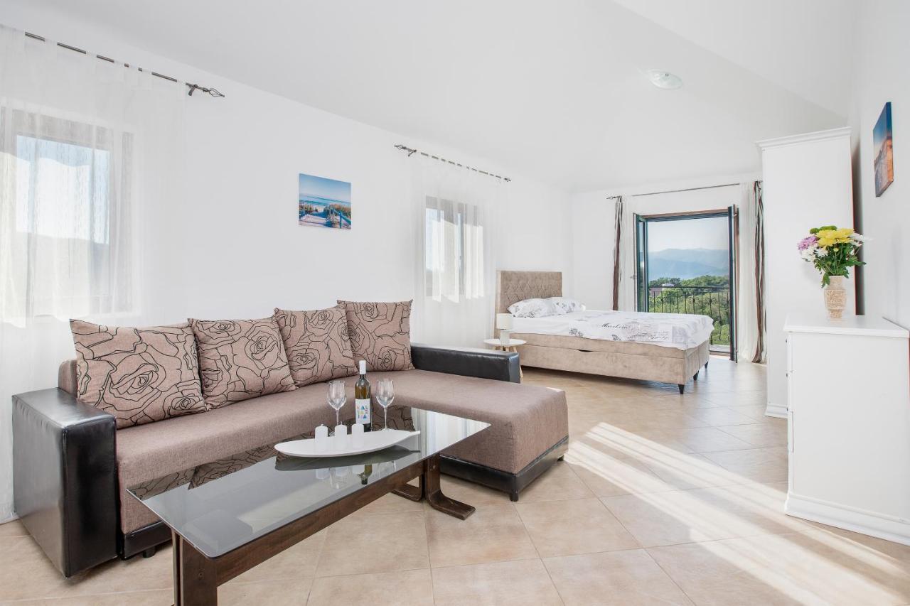 Villa Forest Kotor Exteriör bild
